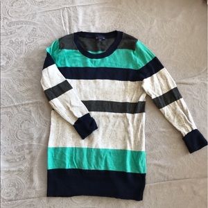 EUC Gap Sweater. Size Small.